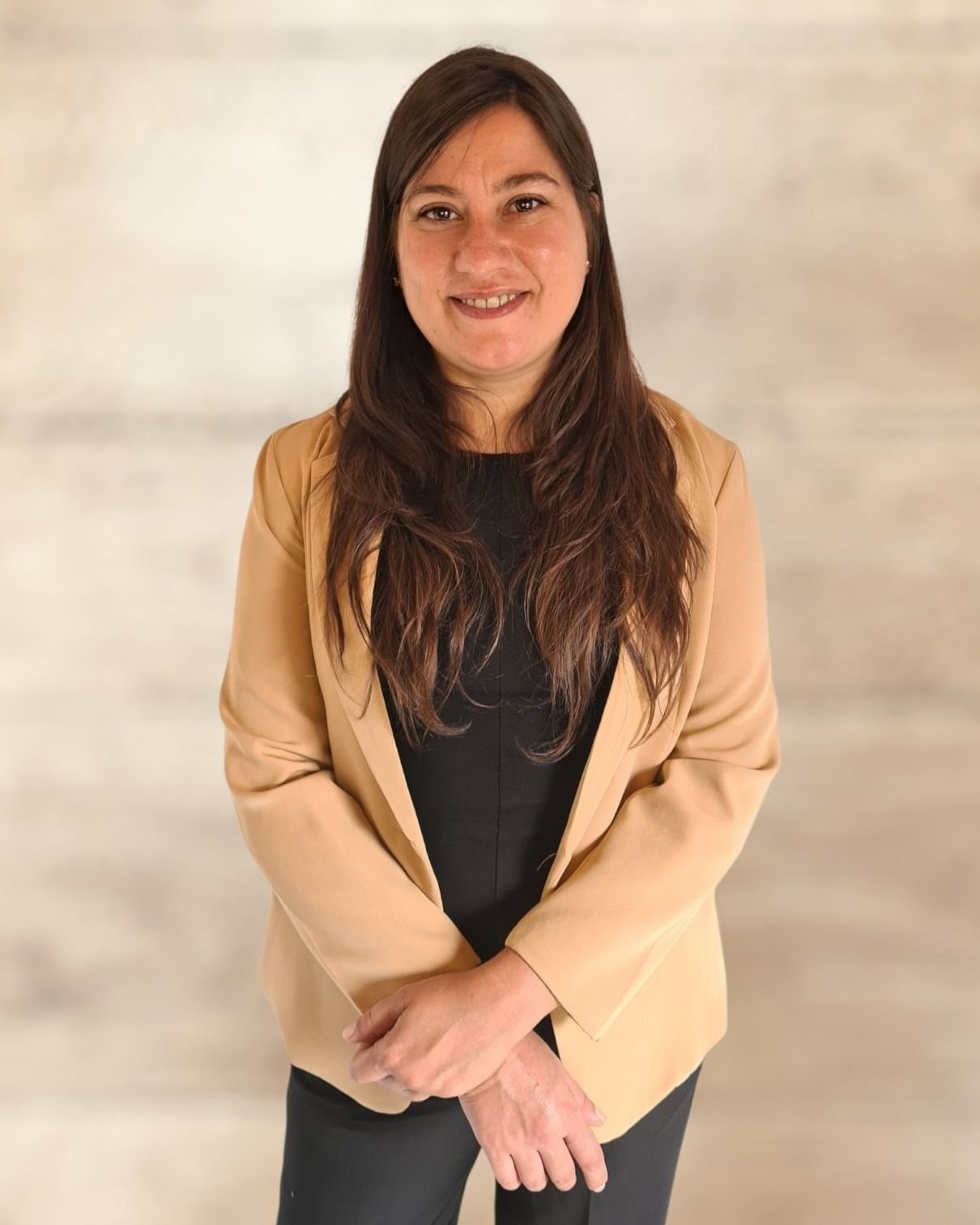 Ángeles Daniluk, Productora Asesora de Seguros